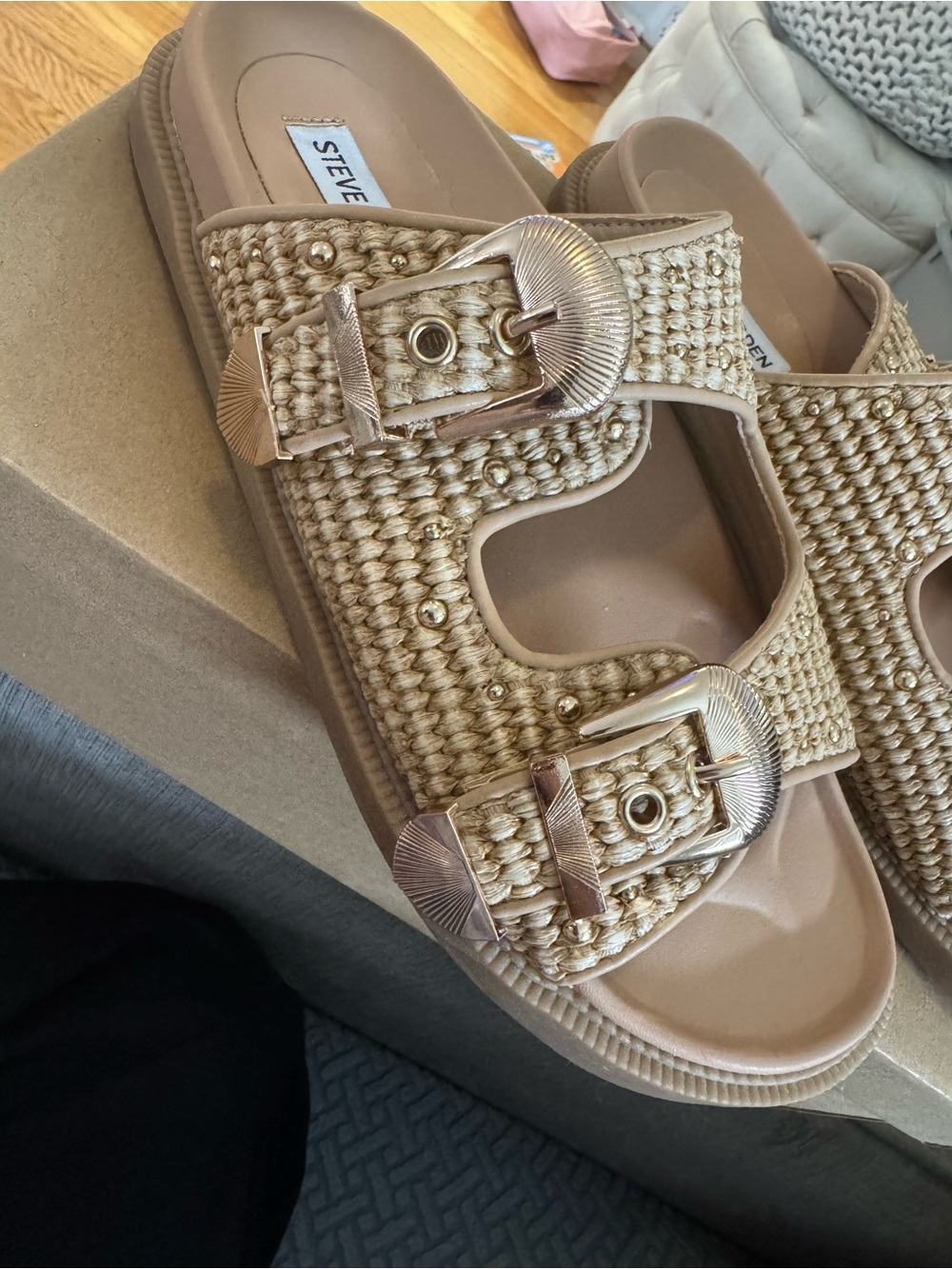 Steve Madden Connely Natural Raffia Sandals